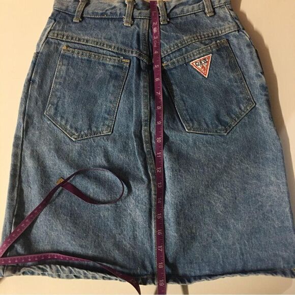 Vintage Classic Guess Medium Wash Blue Denim A-Line Skirt Size 27 | 24-25" W EUC - Picture 8 of 8